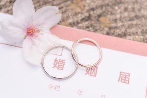 国内製と海外製は異なる？メーカーでみる結婚指輪の選び方